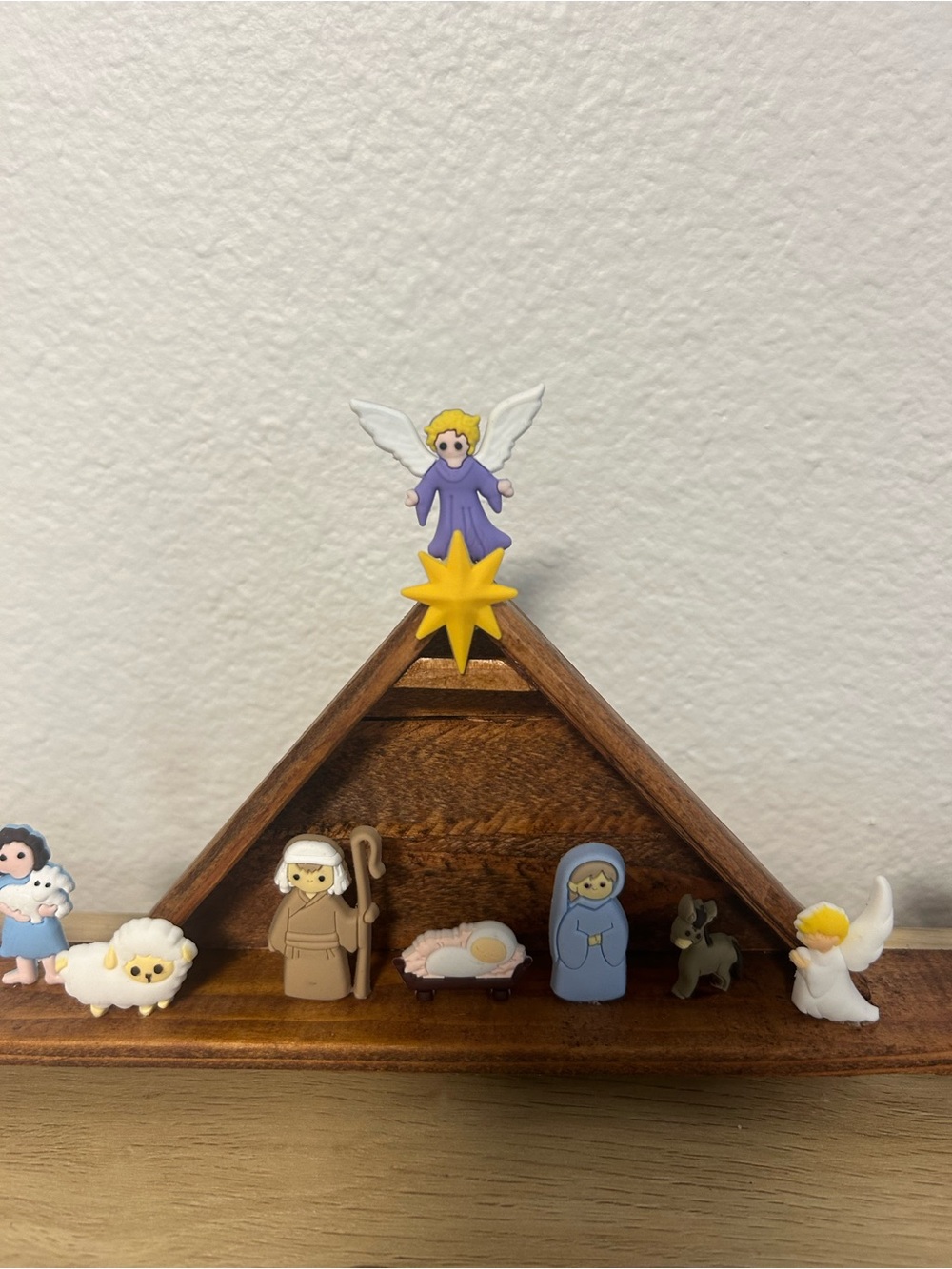 Wooden Mini Nativity Set with Figurines - Multicolor - Picture 4 of 8